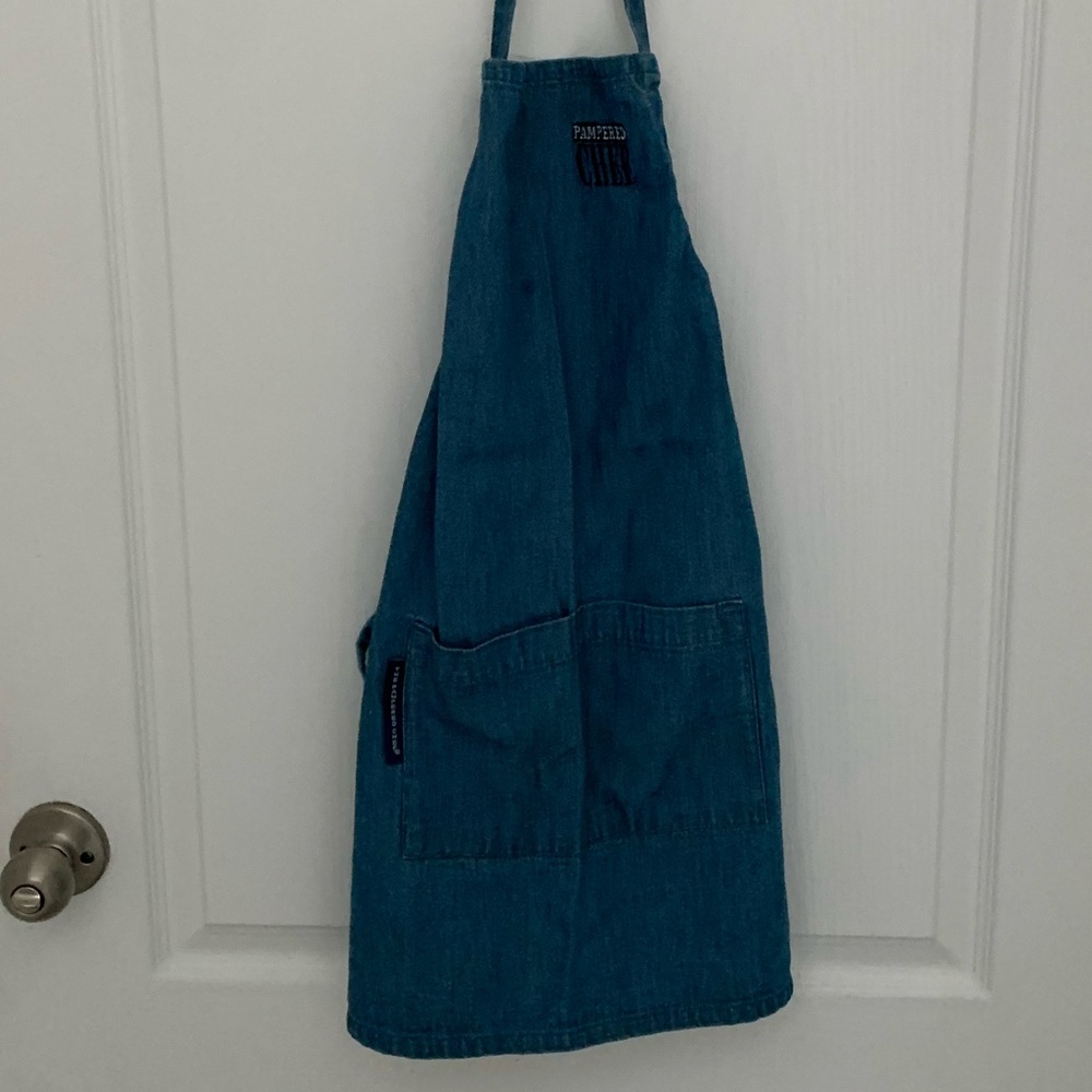 Child’s Pampered Chef Apron